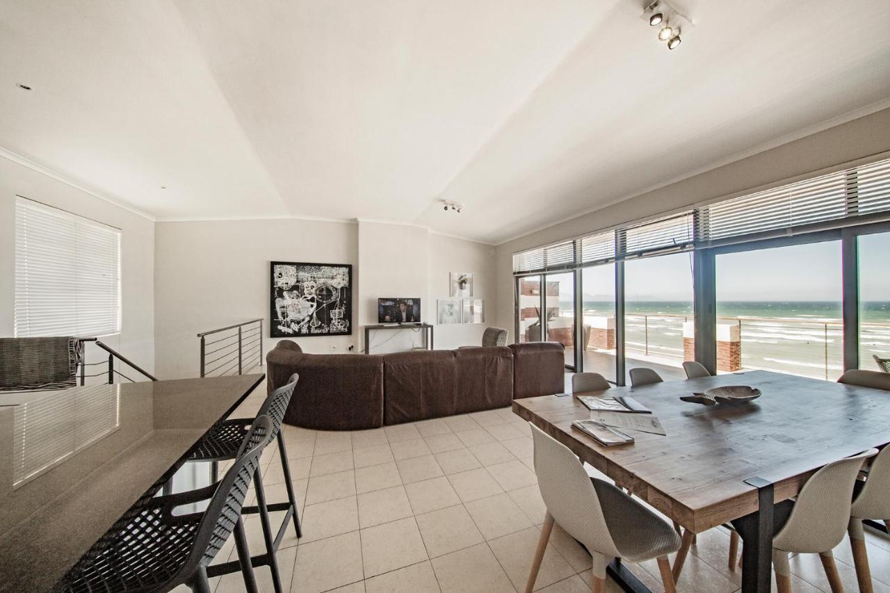 Surferscorner Self Catering Apartments Muizenberg Eksteriør billede