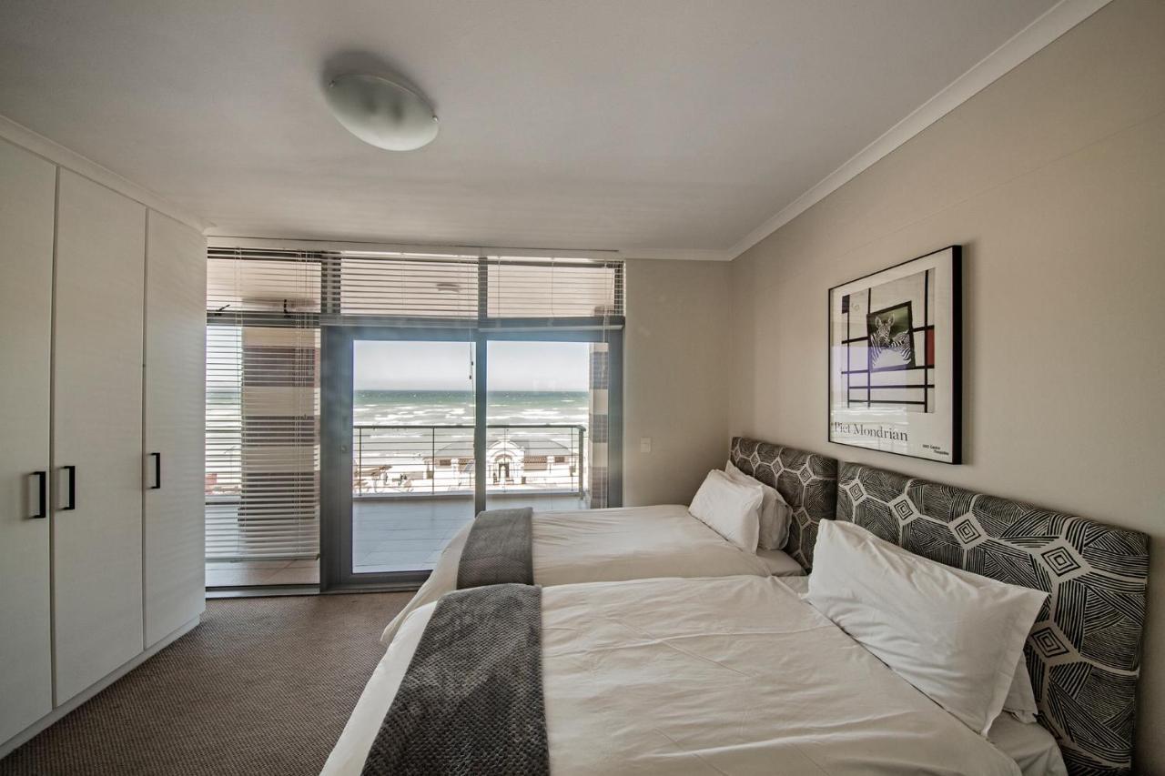 Surferscorner Self Catering Apartments Muizenberg Eksteriør billede