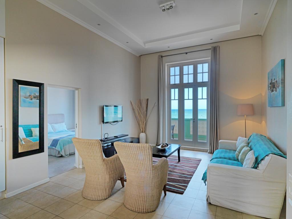 Surferscorner Self Catering Apartments Muizenberg Eksteriør billede