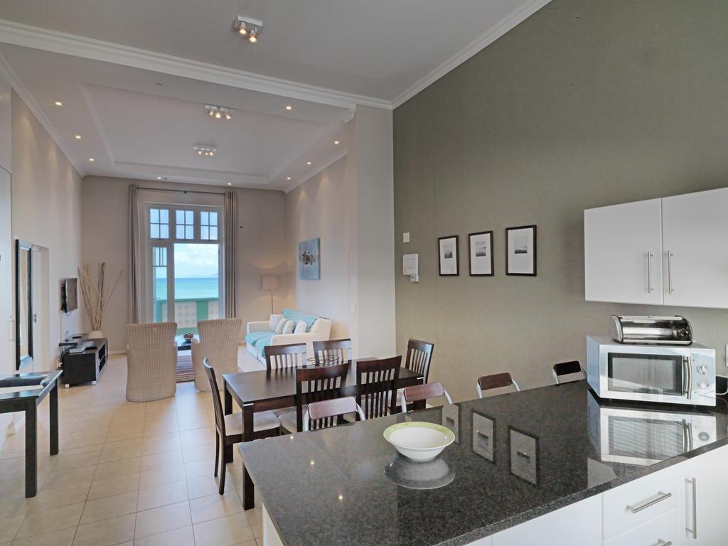 Surferscorner Self Catering Apartments Muizenberg Eksteriør billede